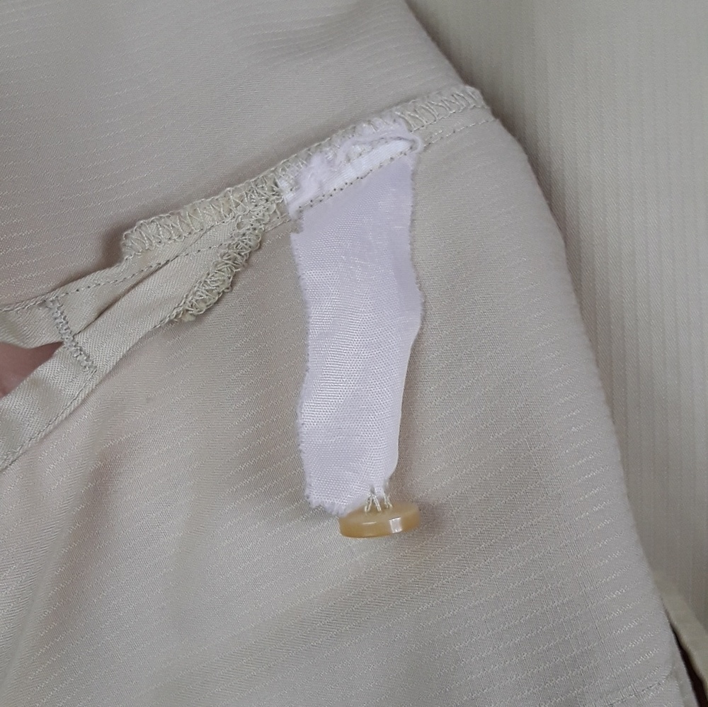 The Havanera Co. VTG Cream & White Dress Shirt - Picture 5 of 7